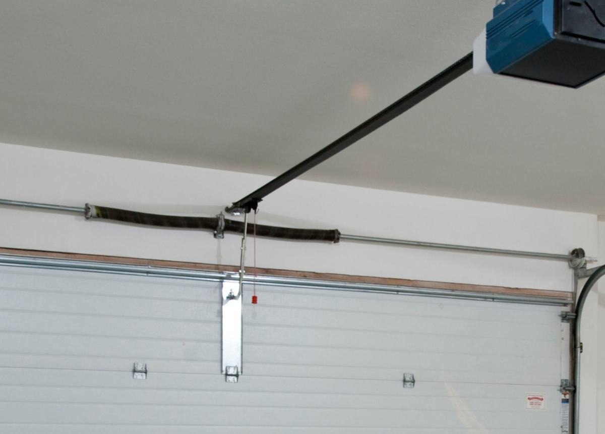 Apex Garage Door Opener Repair in Playa Del Rey, CA