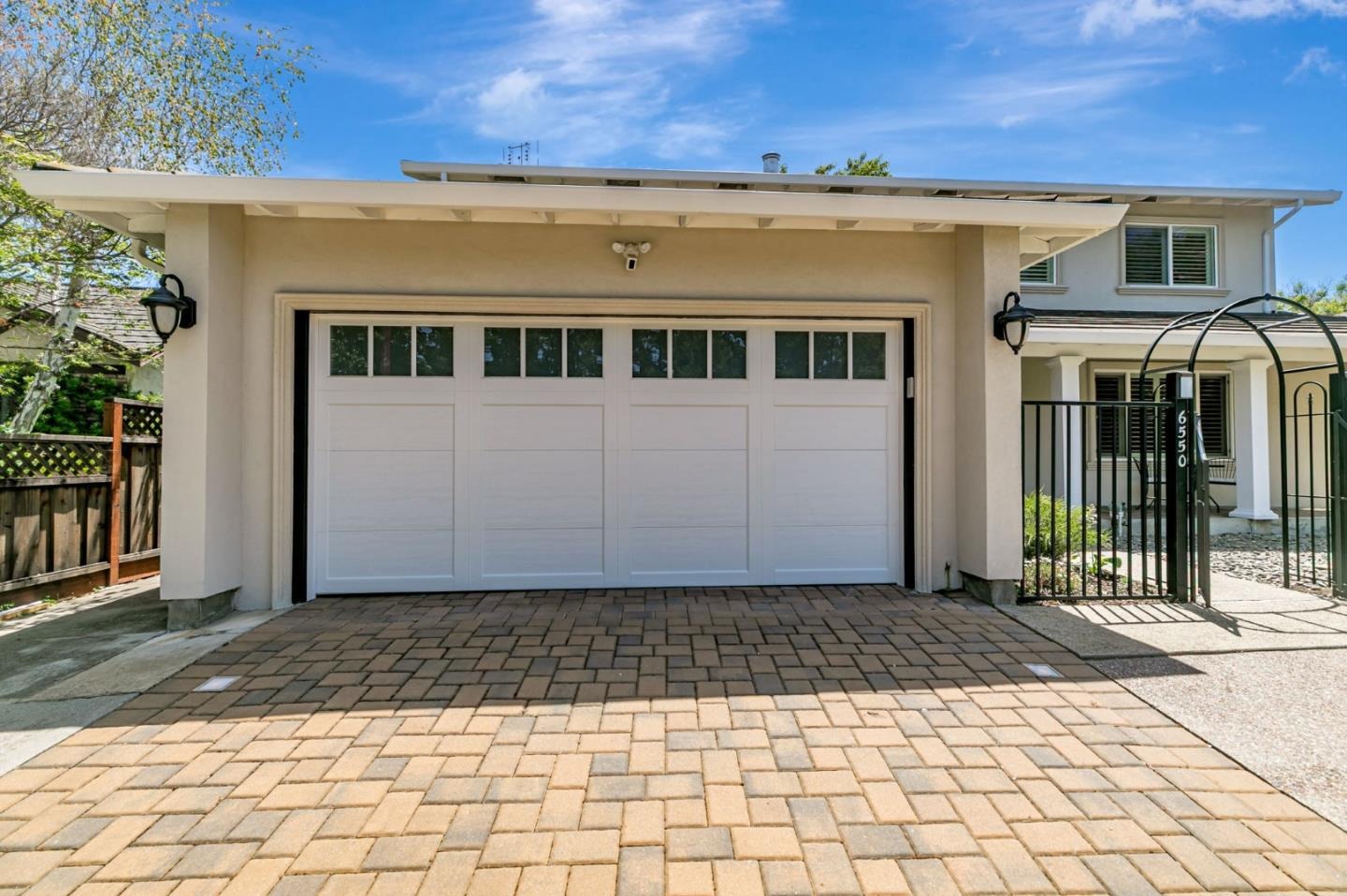 All Pro Garage Door Repair Services in Pacific Palisades CA